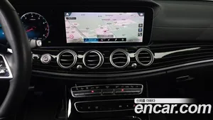 Mercedes-Benz E-Class, 2021 — миниатюра 19