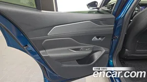 Peugeot 408, 2023 — миниатюра 15
