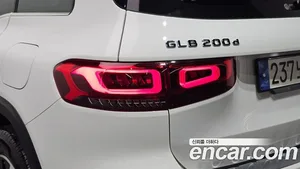 Mercedes-Benz GLB-Class, 2021 — миниатюра 9