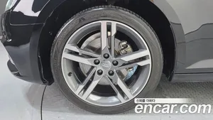Audi A4, 2019 — миниатюра 5
