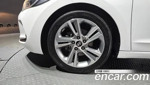 Hyundai Avante, 2017 — миниатюра 5