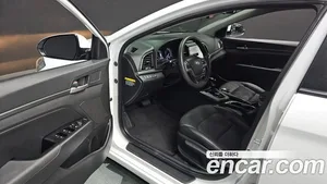 Hyundai Avante, 2017 — миниатюра 13