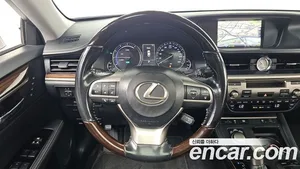 Lexus ES, 2016 — миниатюра 12