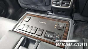 Lexus ES, 2016 — миниатюра 18