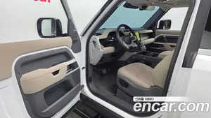 Land Rover Defender, 2022 — миниатюра 10