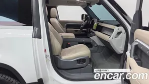 Land Rover Defender, 2022 — миниатюра 11