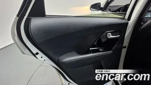 Kia Niro, 2016 — миниатюра 15