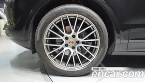 Porsche Cayenne, 2022 — миниатюра 5