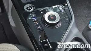 Kia Niro, 2022 — миниатюра 12