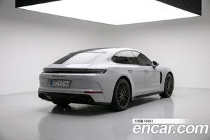 Porsche Panamera, 2025 — миниатюра 8