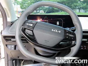 Kia EV6, 2024 — миниатюра 8