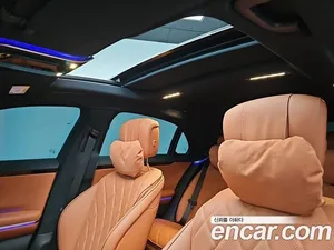 Mercedes-Benz S-Class, 2025 — миниатюра 16