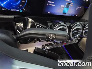 Mercedes-Benz EQA, 2025 — миниатюра 9