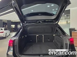 Mercedes-Benz EQA, 2025 — миниатюра 19