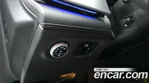 Mercedes-Benz EQE, 2023 — миниатюра 18