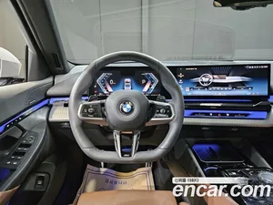 BMW 5-Series, 2025 — миниатюра 12