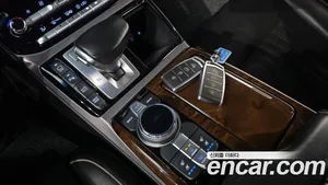 Genesis EQ900, 2017 — миниатюра 9