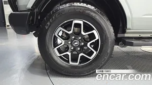 Ford Bronco, 2022 — миниатюра 5
