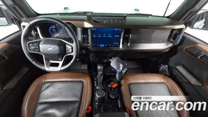 Ford Bronco, 2022 — миниатюра 10