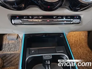 Mercedes-Benz GLB-Class, 2023 — миниатюра 14