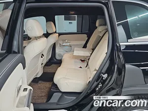 Mercedes-Benz GLB-Class, 2023 — миниатюра 19