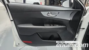 Kia K3, 2022 — миниатюра 14