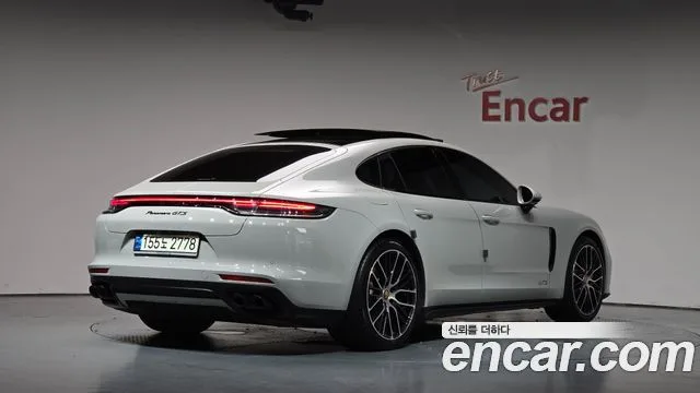 Porsche Panamera, 2021 — фото автомобиля из Кореи