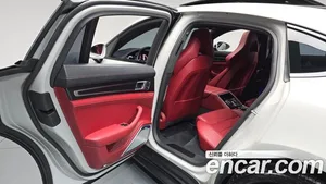 Porsche Panamera, 2021 — миниатюра 15