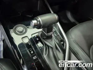 Kia Niro, 2022 — миниатюра 12