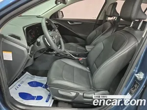 Kia Niro, 2022 — миниатюра 13
