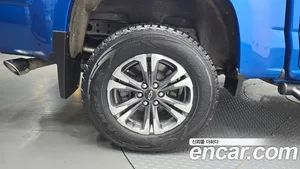 Chevrolet Colorado, 2022 — миниатюра 28