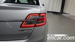 Ford Taurus, 2013 — миниатюра 9