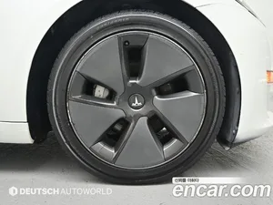 Tesla Model 3, 2021 — миниатюра 5