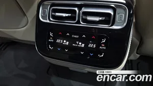 Mercedes-Benz S-Class, 2022 — миниатюра 36