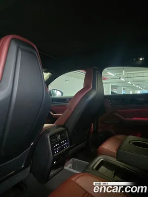 Porsche Cayenne, 2025 — миниатюра 8