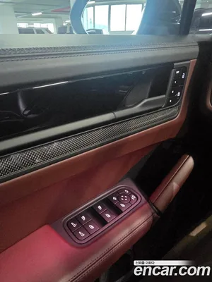 Porsche Cayenne, 2025 — миниатюра 13
