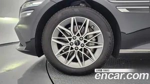 Genesis G80, 2025 — миниатюра 5