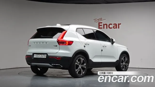 Volvo XC40, 2020 — фото автомобиля из Кореи