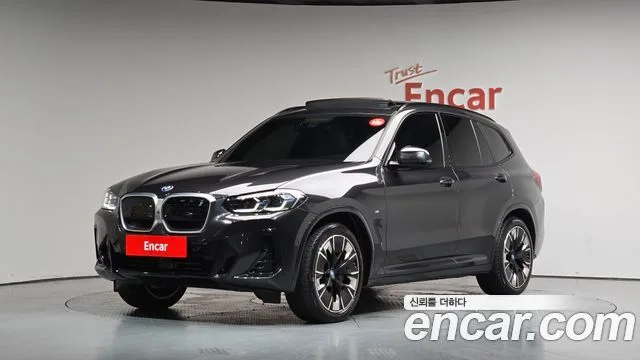 BMW iX3, 2025 — фото автомобиля из Кореи