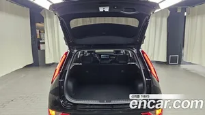 Kia Niro, 2022 — миниатюра 23