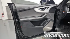 Audi Q8, 2025 — миниатюра 13