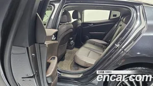 Kia Stinger, 2018 — миниатюра 16