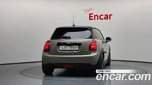 Mini Cooper, 2019 — миниатюра 4