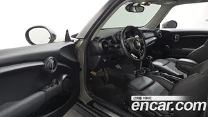 Mini Cooper, 2019 — миниатюра 10