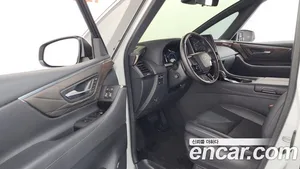 Toyota Alphard, 2024 — миниатюра 13