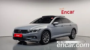 Volkswagen Passat, 2022 — миниатюра 1