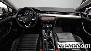 Volkswagen Passat, 2022 — миниатюра 10