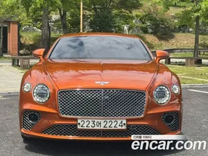 Bentley Continental, 2018 — миниатюра 2