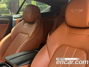Bentley Continental, 2018 — миниатюра 10