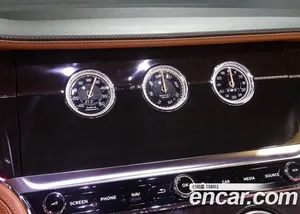 Bentley Continental, 2018 — миниатюра 17